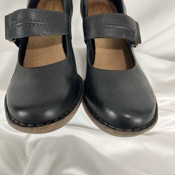 Clarks Black Leather Mary Janes Womens Size 8 - Picture 5 of 10